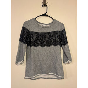 Women's Charming Charlie Gray & Black Lace Crew Neck Sweater Medium